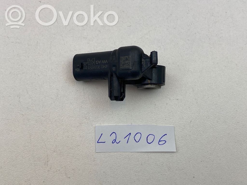 Audi A4 S4 B9 8W Airbag deployment crash/impact sensor 
