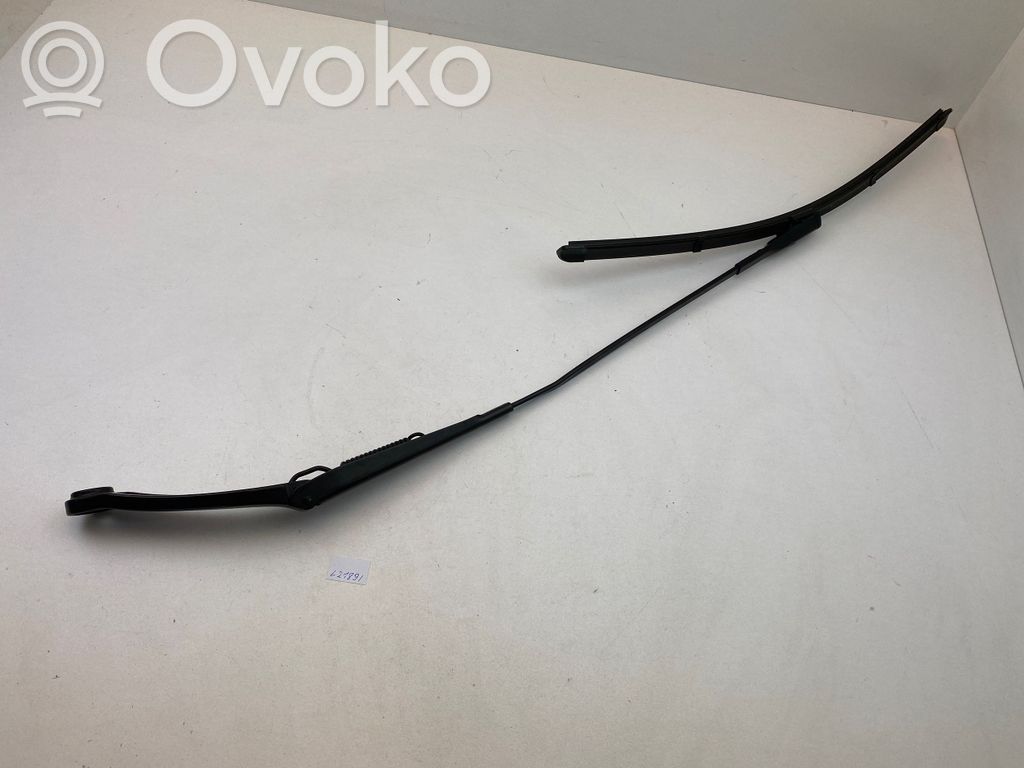 Audi Q5 SQ5 FY Front wiper blade arm 