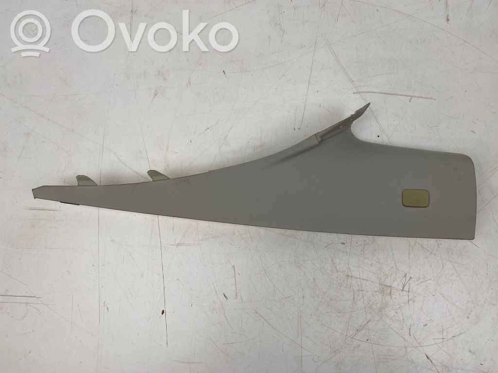Osłona górna słupka / D   31485904,FGP1P008B