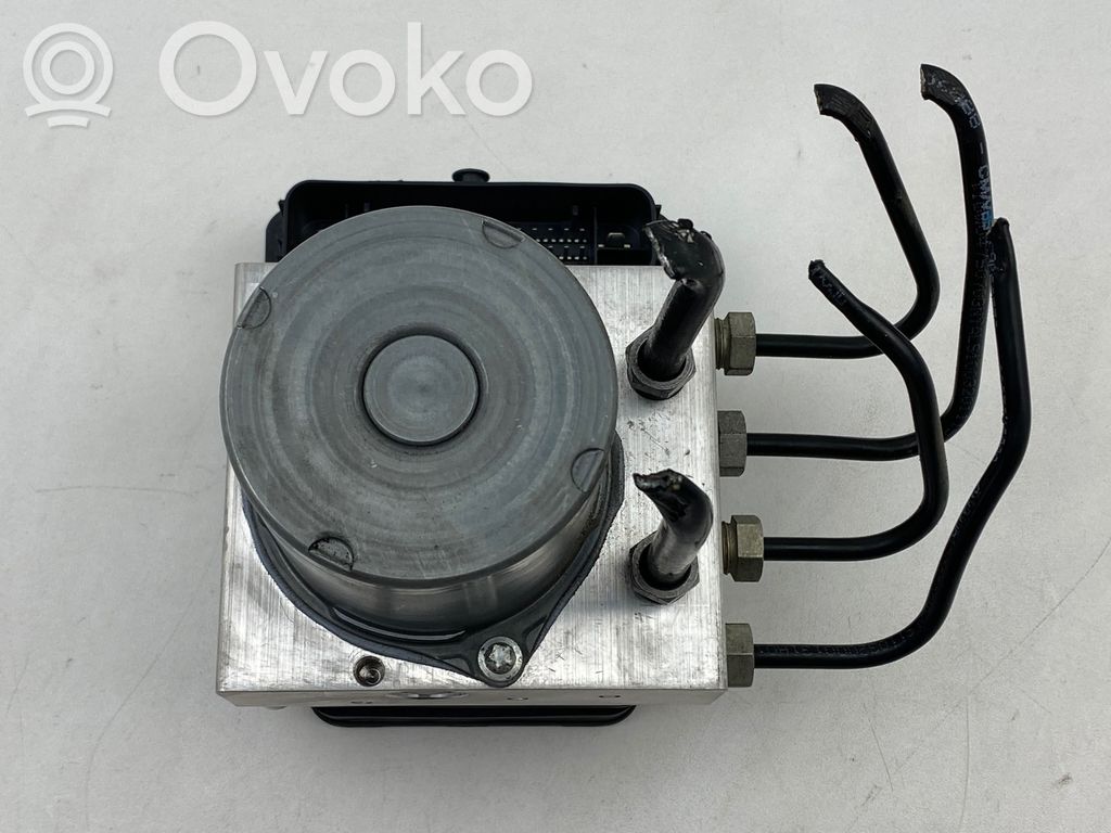 Volvo XC40 ABS bloks 
