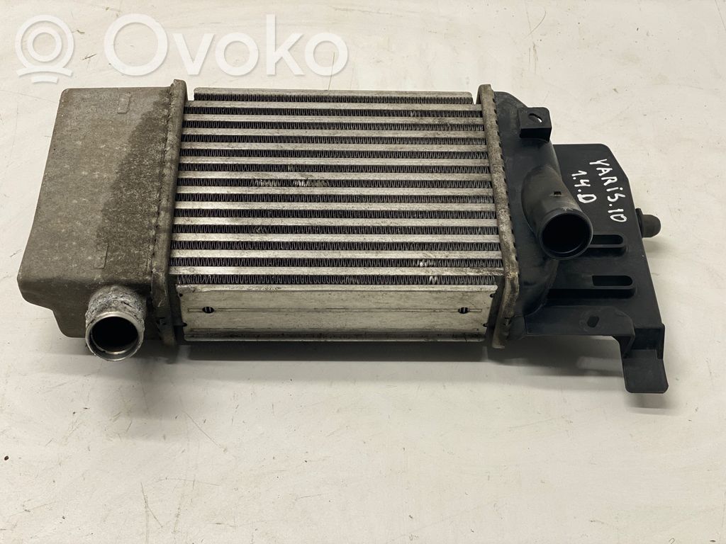 Toyota Yaris Radiador intercooler 