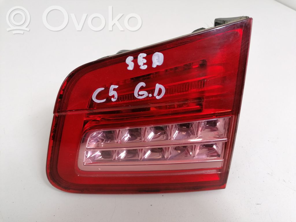 Citroen C5 Takaluukun takavalot 