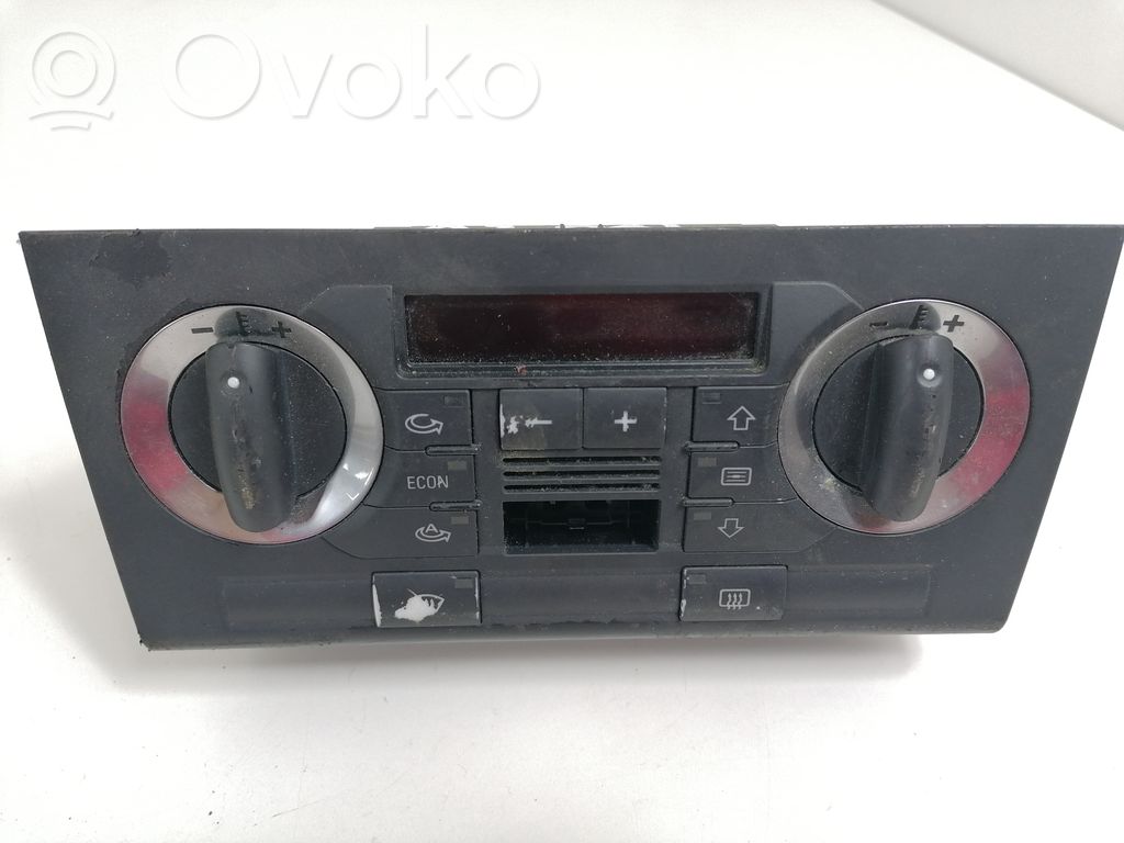 Audi A3 S3 A3 Sportback 8P Climate control unit 