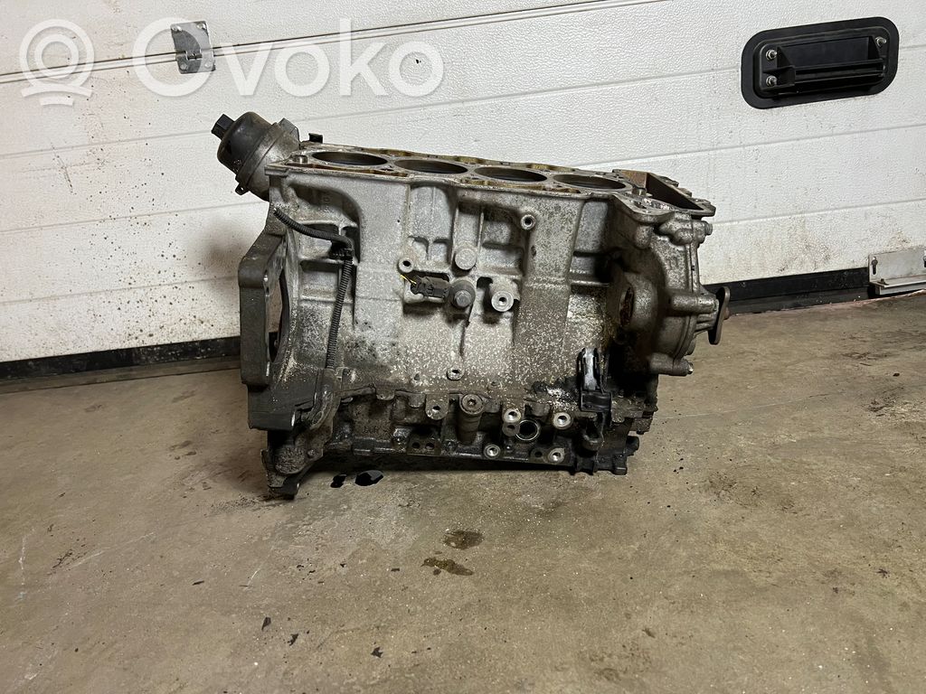 Mini Cooper Countryman R60 Engine block 