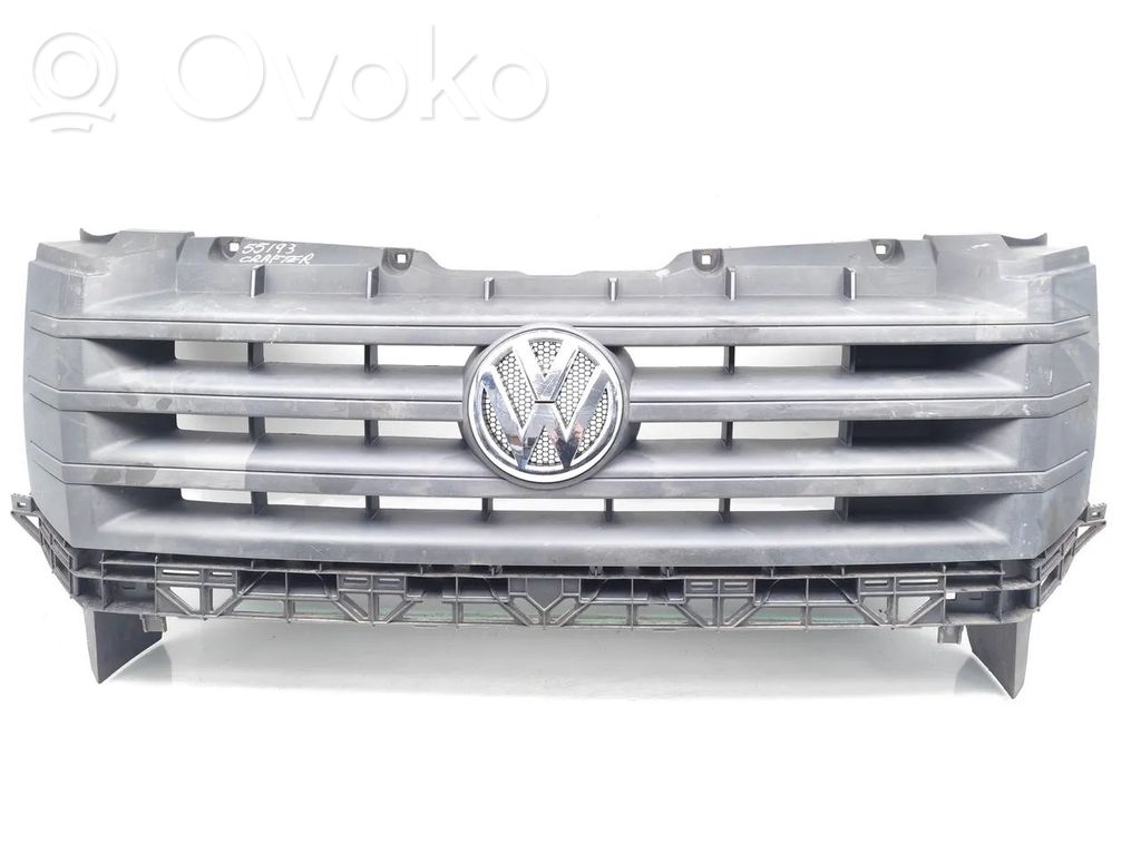 Volkswagen Crafter Etupuskurin ylempi jäähdytinsäleikkö 