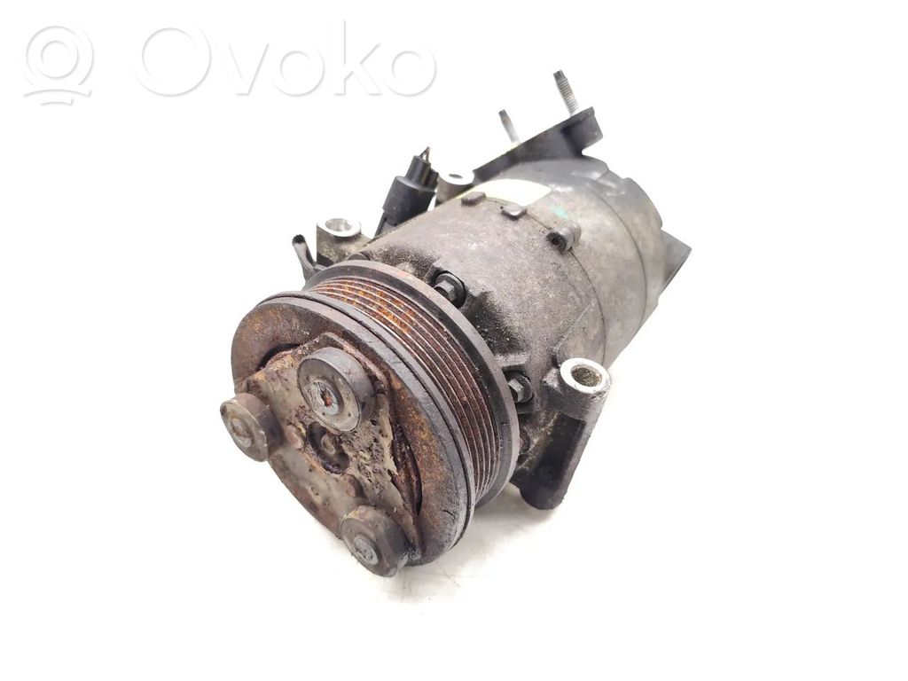 Ford Kuga I Air conditioning (A/C) compressor (pump) 