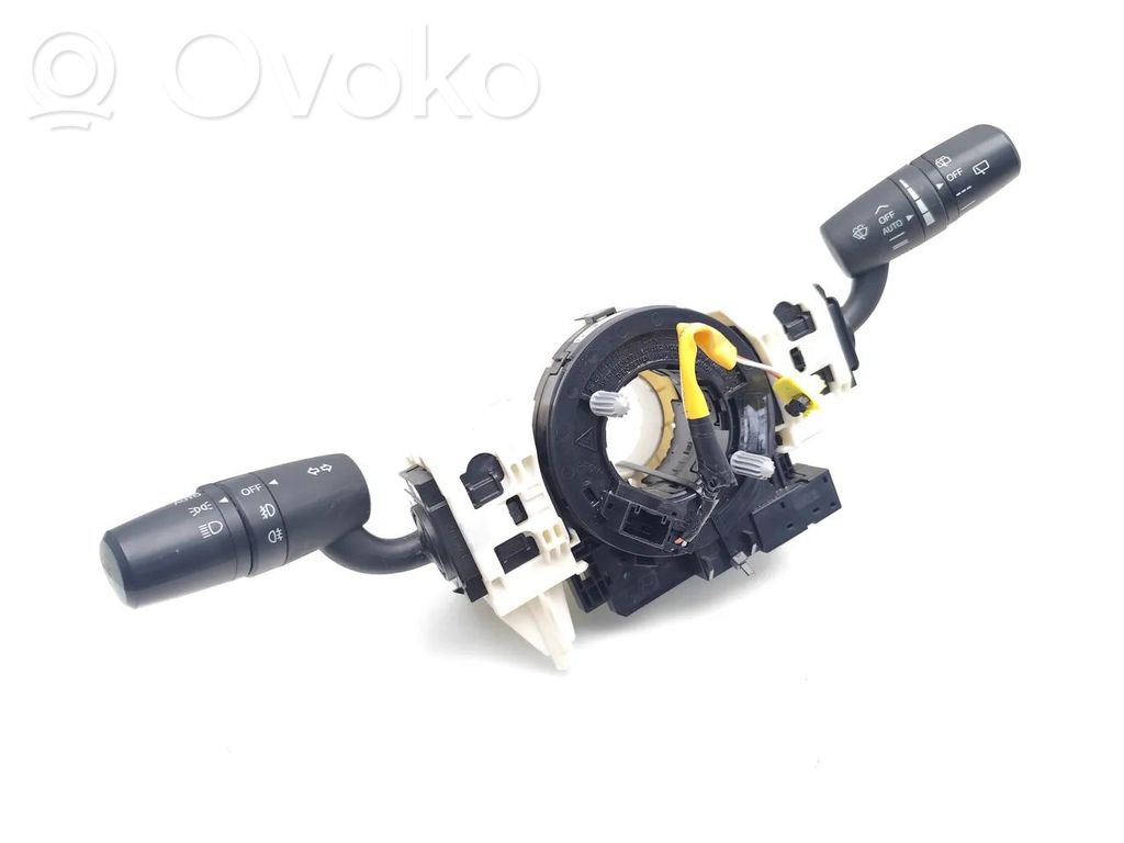 Mazda CX-5 Wiper turn signal indicator stalk/switch 