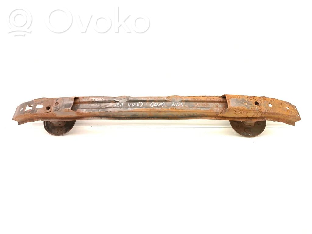Aizmugurē bampera balka
