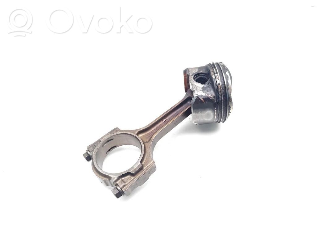 MG HS Piston with connecting rod 