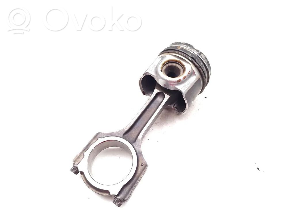 Pistón con biela   RFGK206205BA,YMF6
