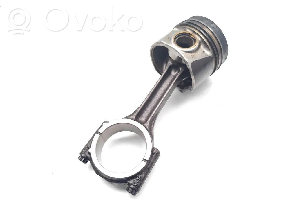 Audi A4 S4 B9 Piston with connecting rod 