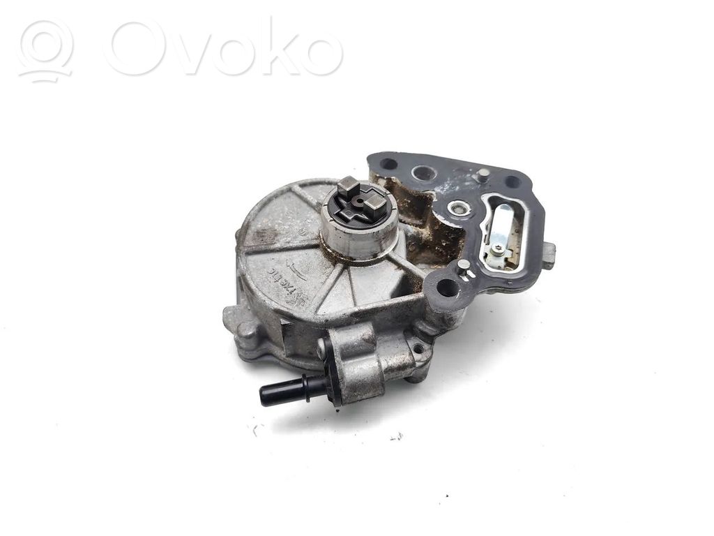 Opel Insignia B Vacuum pump 