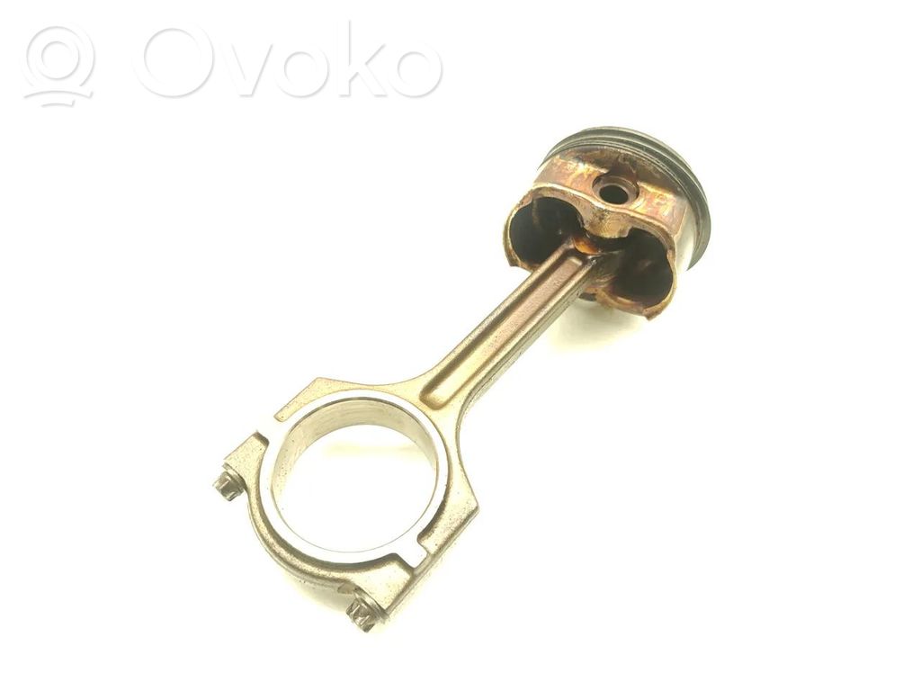 MG 6 Piston with connecting rod 