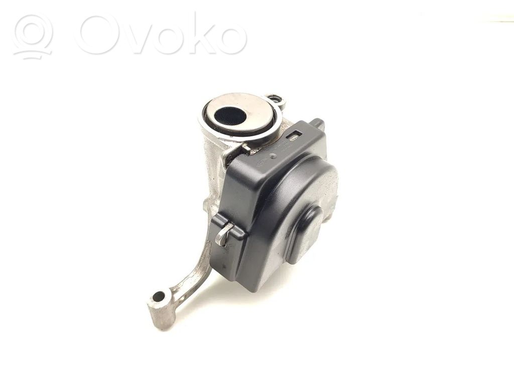 Ölpumpe   CM5G6600DC