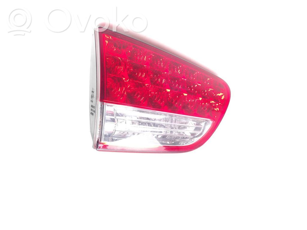 Citroen C-Crosser Feux arrière sur hayon