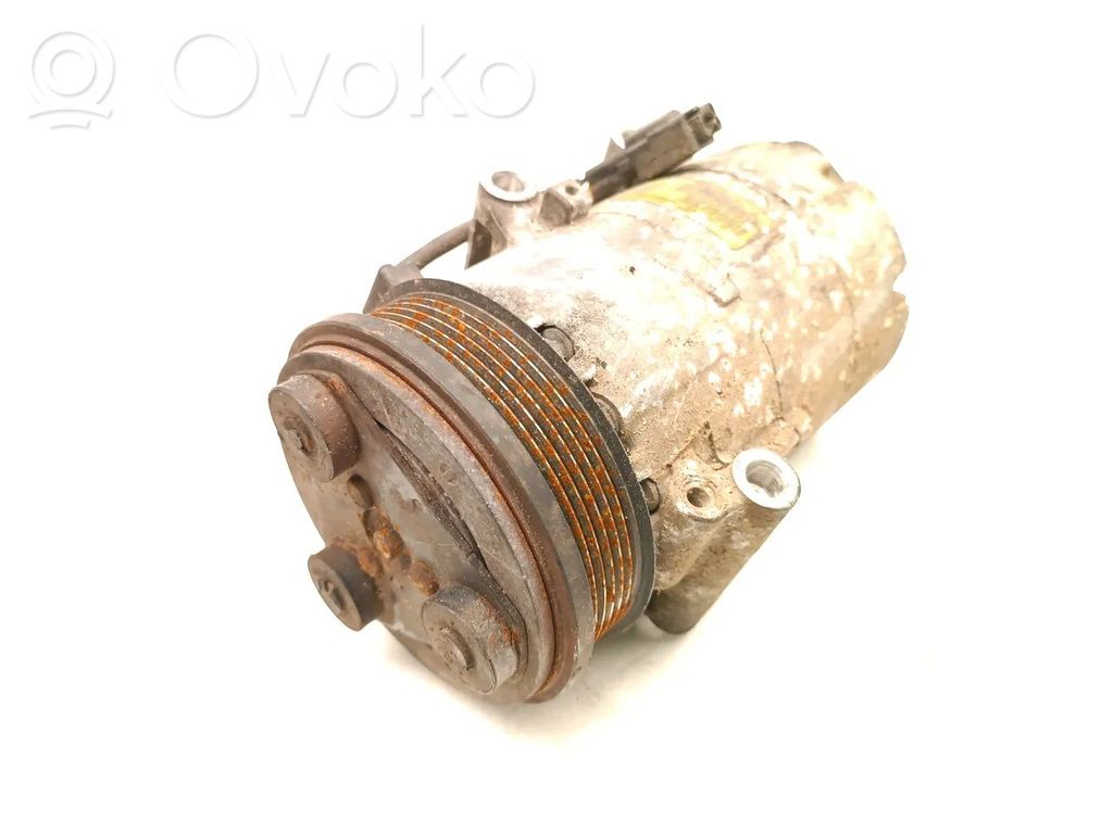 Ford C-MAX I Air conditioning (A/C) compressor (pump) 