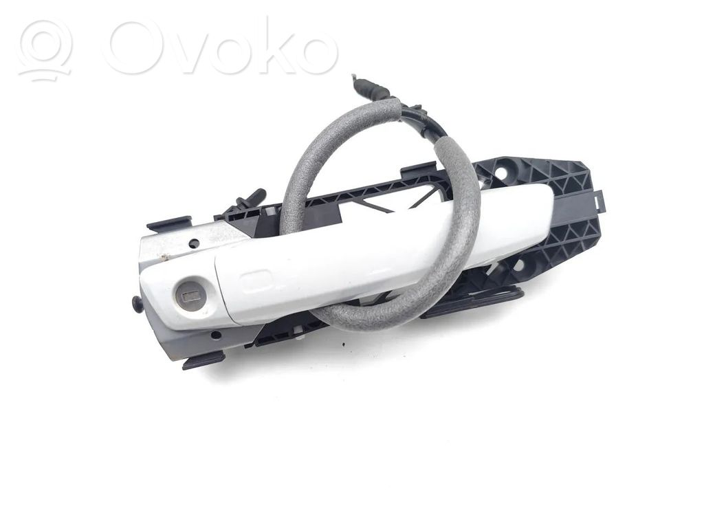 Manecilla externa puerta delantera   5N0837017D