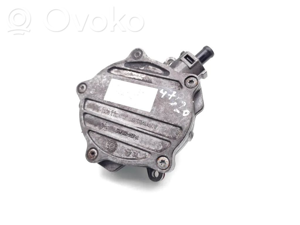 Audi A5 8T 8F Vacuum pump 