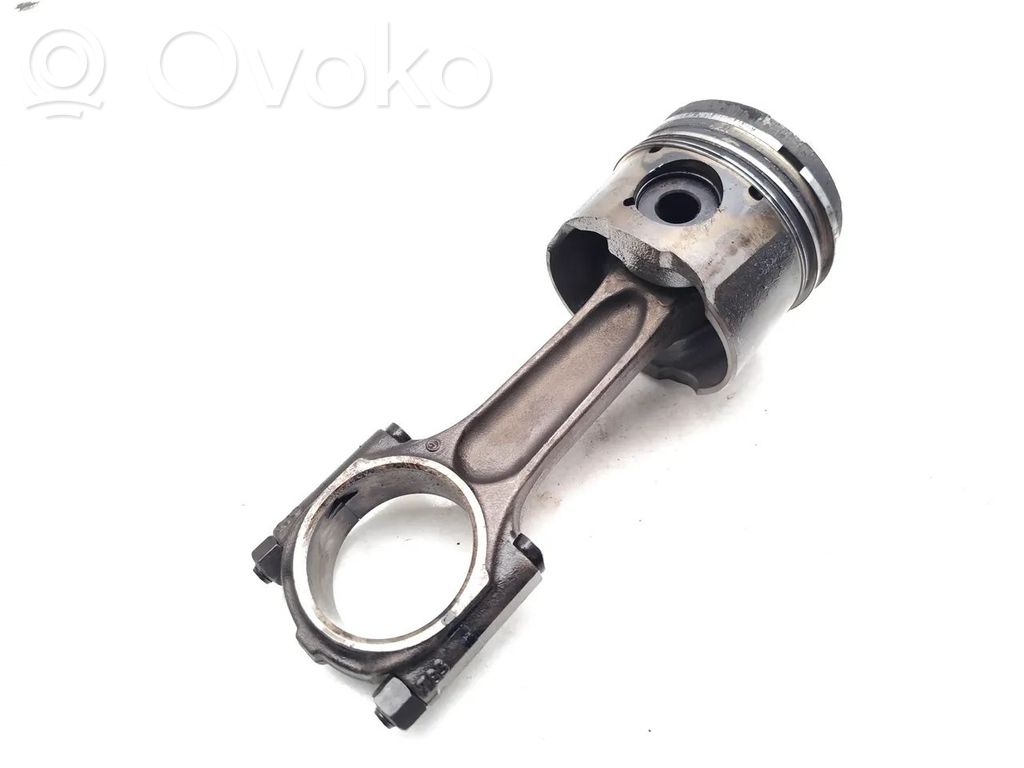 Peugeot Expert Piston with connecting rod 