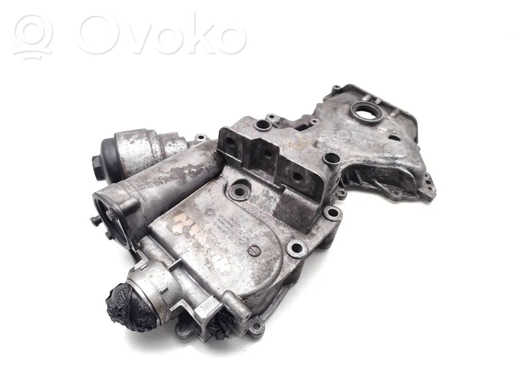 Volkswagen Golf V Timing chain cover 