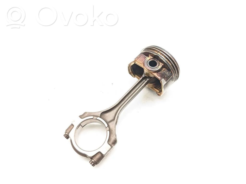 Honda Jazz Piston with connecting rod 