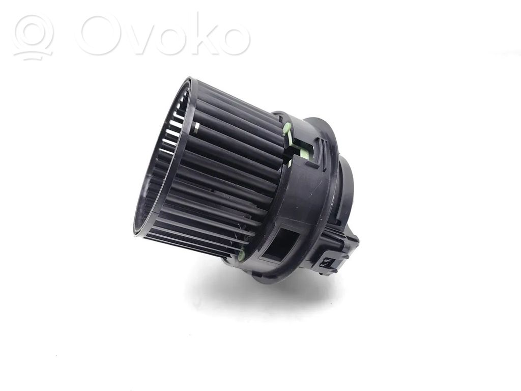 Nissan Juke II F16 Ventola riscaldamento/ventilatore abitacolo 