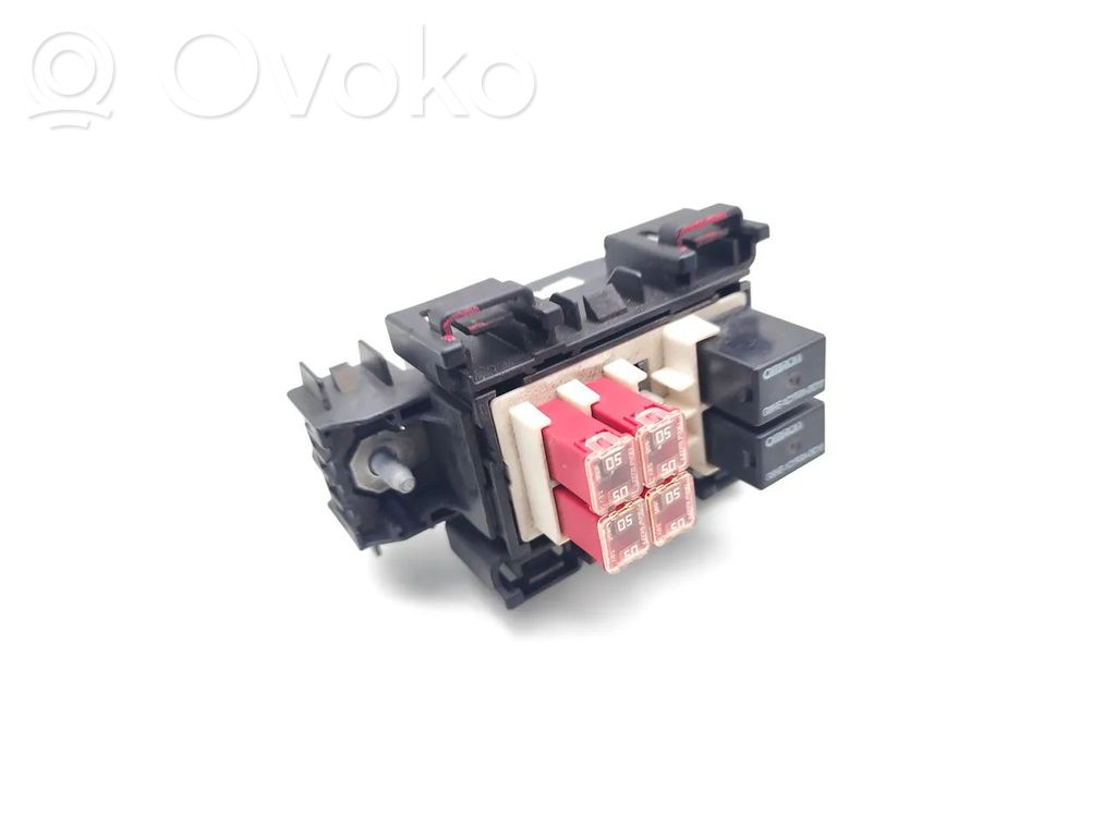 Jeep Grand Cherokee Fuse module 