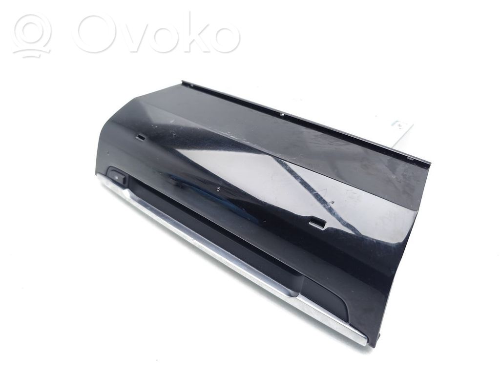 Mazda 6 Panel / Radioodtwarzacz CD/DVD/GPS 