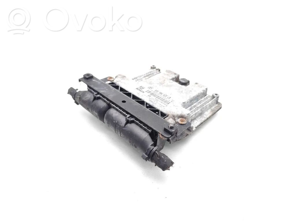 Volkswagen PASSAT B6 Sterownik / Moduł ECU 