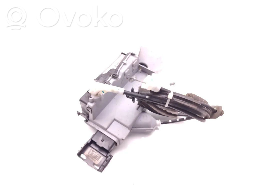 Citroen DS3 Front door lock 