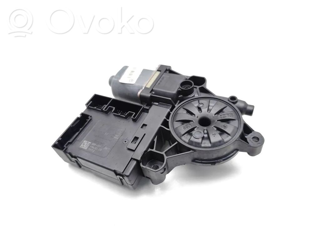 Volkswagen PASSAT B7 Silnik regulatora szyby drzwi przednich 