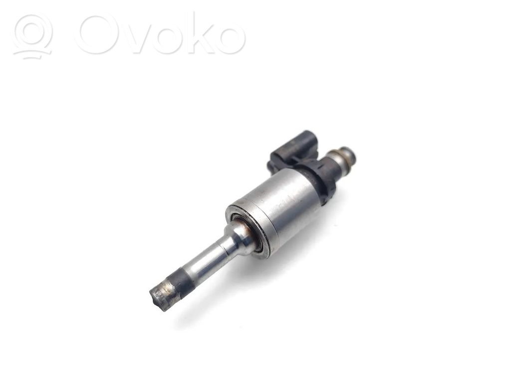 Ford Focus Fuel injector 