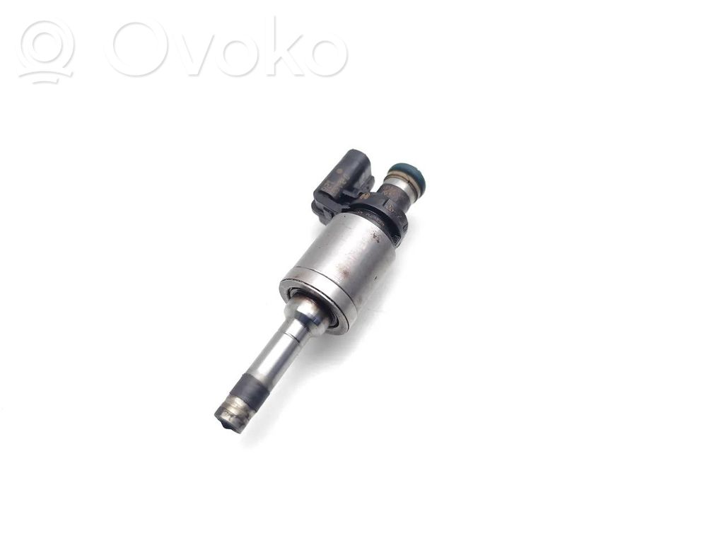 Ford Focus Fuel injector 