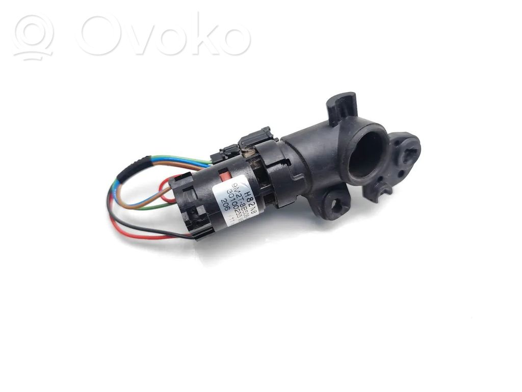 Interior temperature sensor   9M2T8B506AB