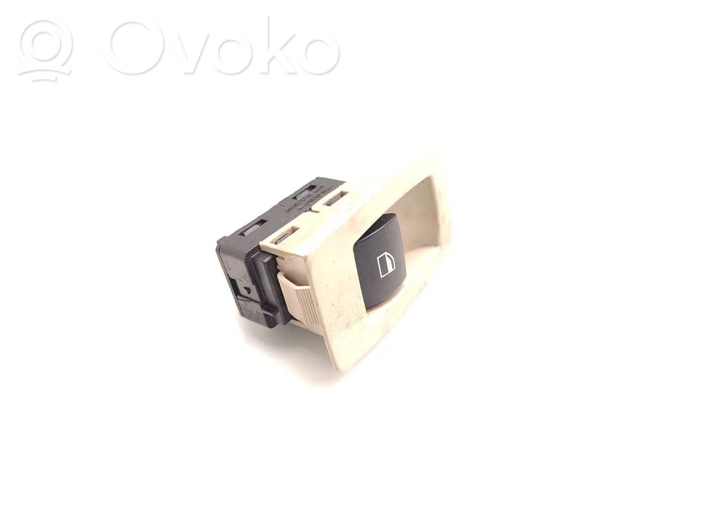 BMW 5 E60 E61 Electric window control switch 