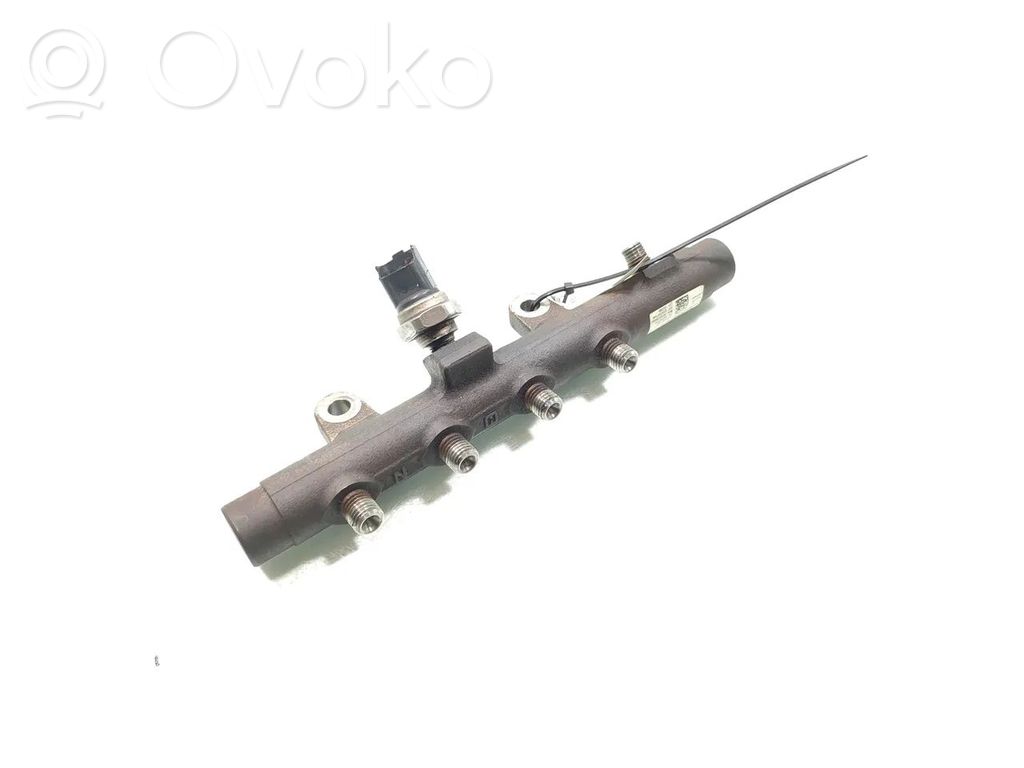 Renault Scenic II -  Grand scenic II Fuel main line pipe 