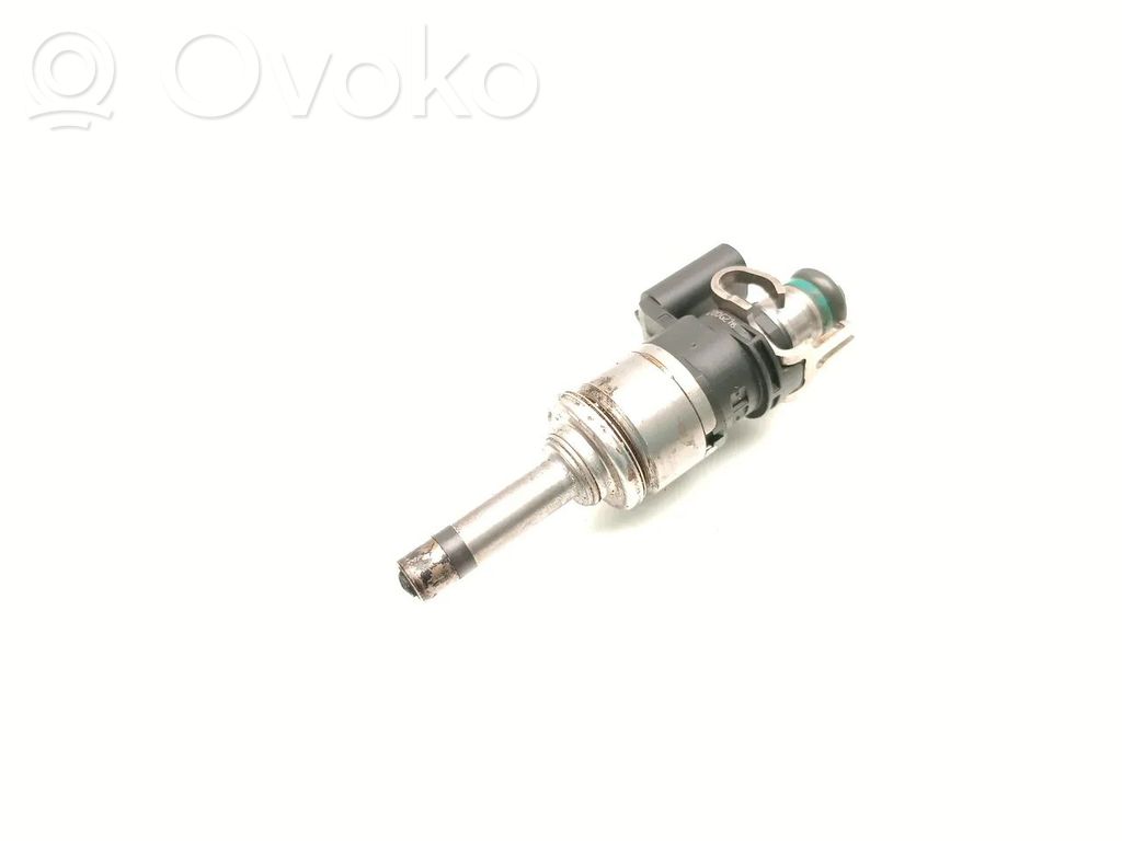 Ford Focus Fuel injector 
