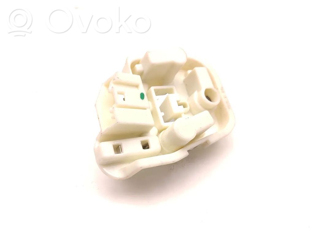 BMW 3 E90 E91 Tail light bulb cover holder 