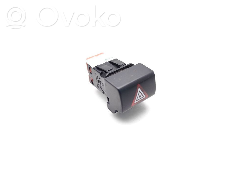 Botón interruptor de luz de peligro   96781018ZD