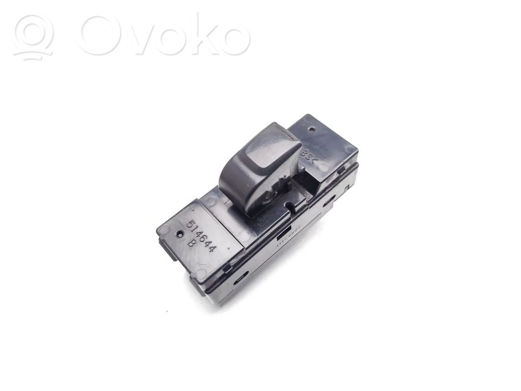 Isuzu Rodeo Electric window control switch 