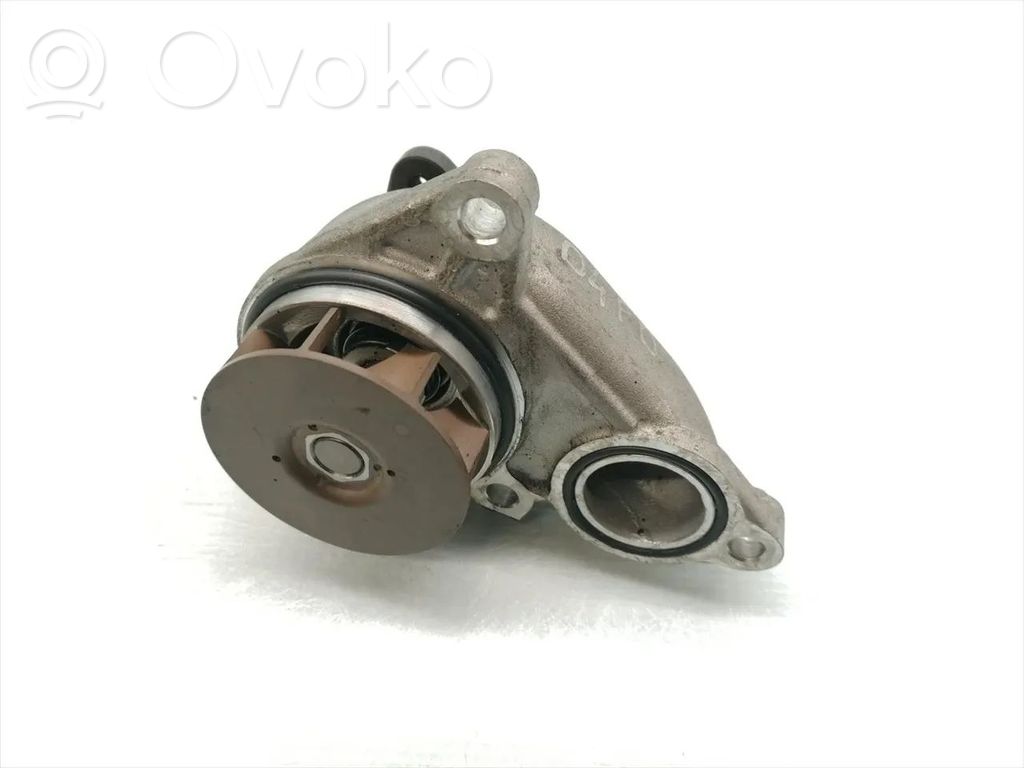 KIA Sportage Water pump 