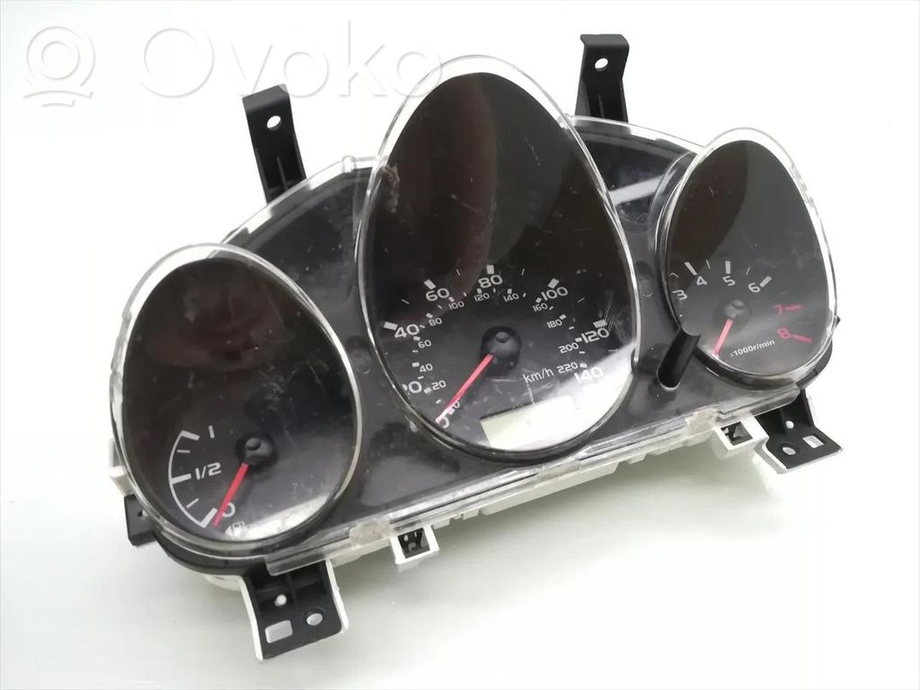 Mitsubishi Colt Speedometer (instrument cluster) 