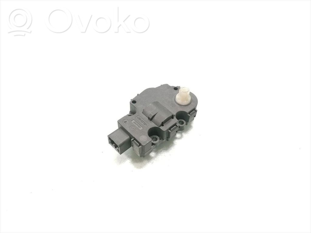 BMW 5 F10 F11 Ilmastointilaitteen läpän käyttölaite/moottori (A/C) 