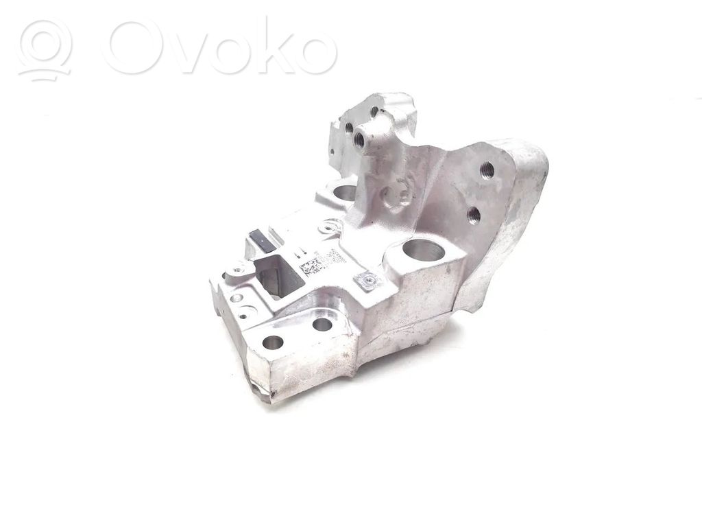 Engine mounting bracket   L8D26030AB