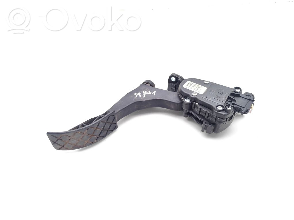 Volkswagen Amarok Accelerator throttle pedal 