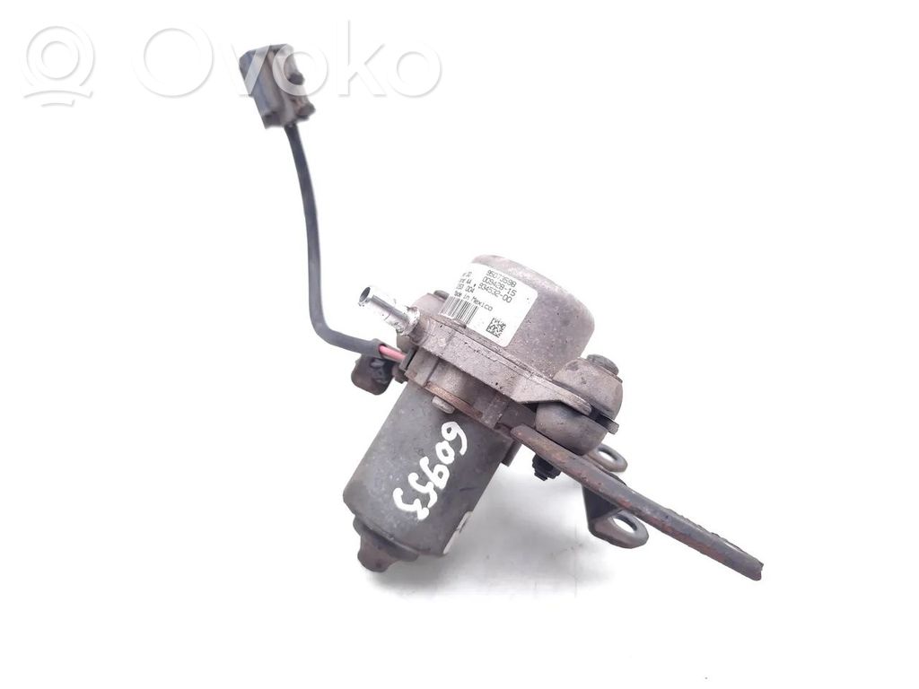 Opel Mokka Vacuum pump 
