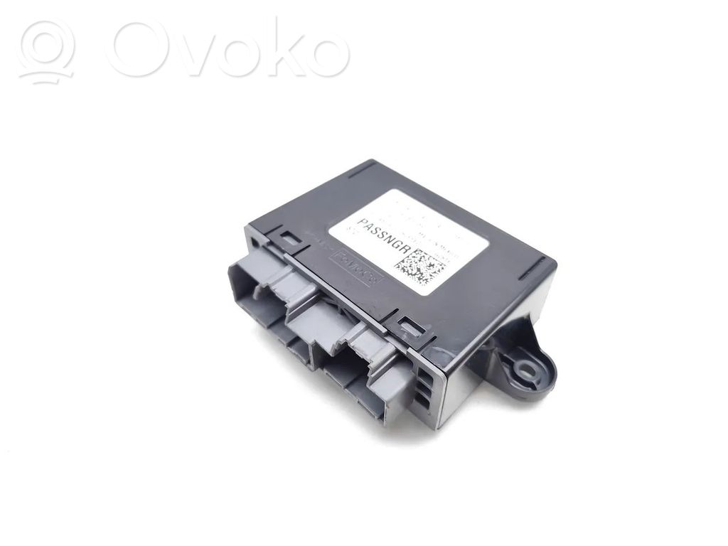 Ford Fiesta Door control unit/module 