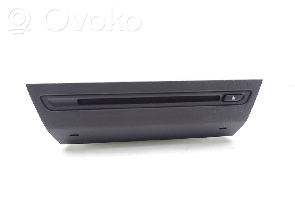 Mazda 3 III Navigaatioyksikkö CD/DVD-soitin
