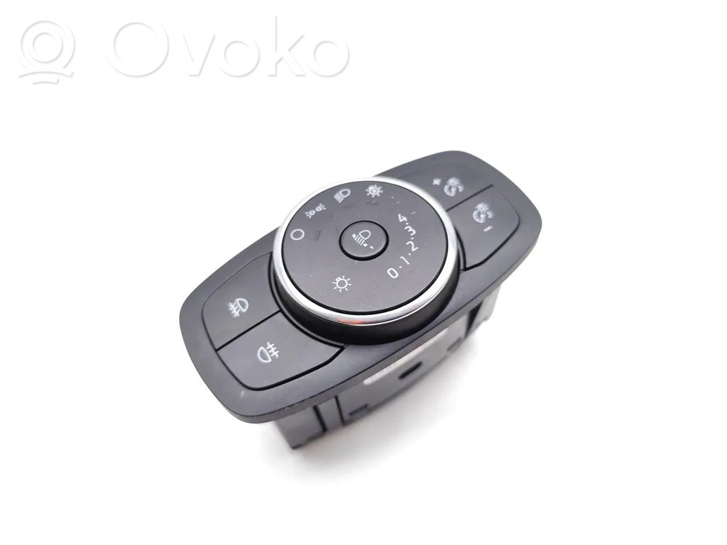 Ford Focus Light switch 