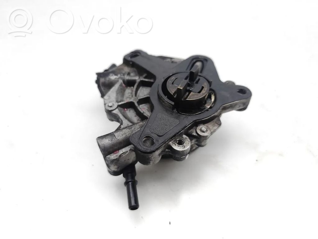 Ford Mondeo MK V Pompa a vuoto 